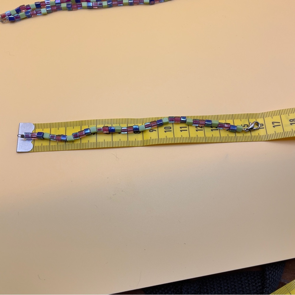 Big Sis & Lil Sis Iridescent Mermaid Bracelets π Mommy & Me Matching Set πβ¨ - Picture 3 of 7